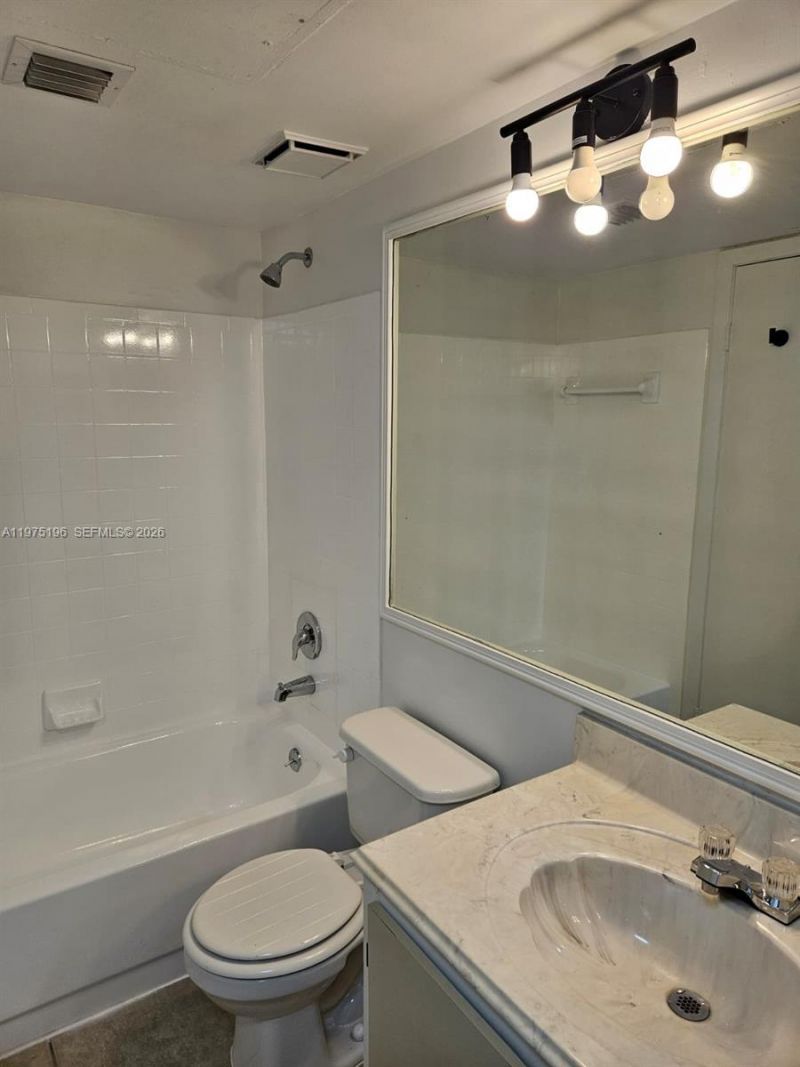 Please Call For Address, Unit M, Hialeah, FL 33015 Photo
