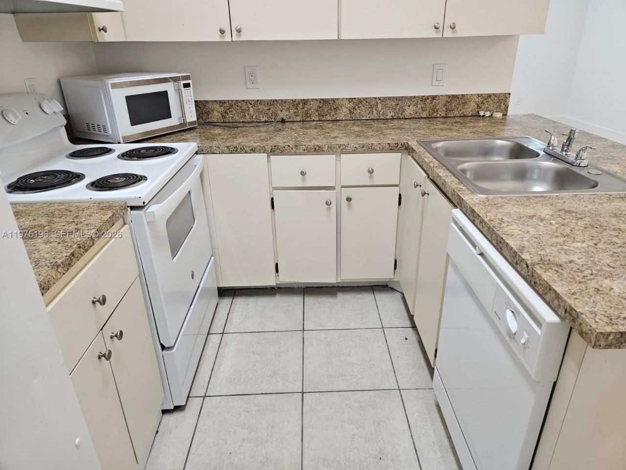 Please Call For Address, Unit M, Hialeah, FL 33015 Photo