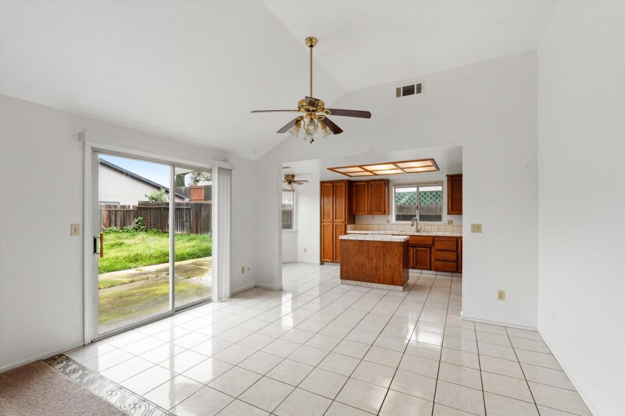 7170 Cloverleaf Way, Citrus Heights, CA 95621 Photo