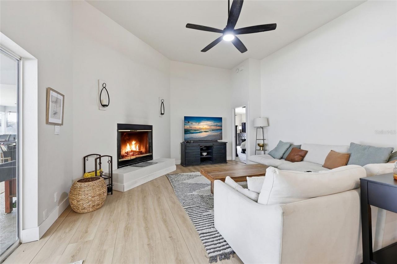 9115 NW 170th Street , Alachua, FL 32615 Photo