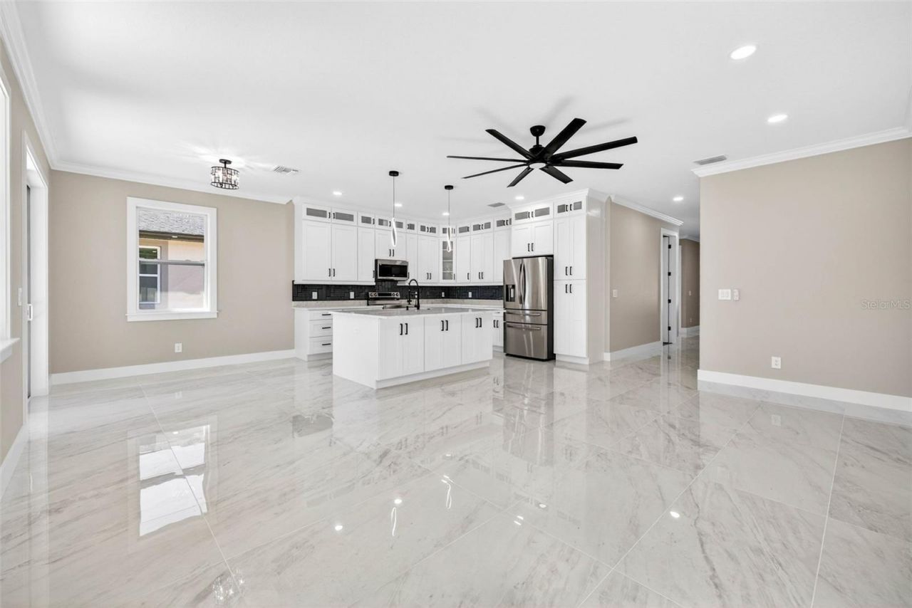 288 Roosevelt Avenue , Masaryktown, FL 34604 Photo