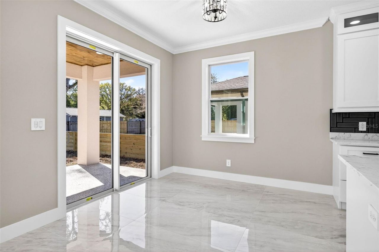 288 Roosevelt Avenue , Masaryktown, FL 34604 Photo