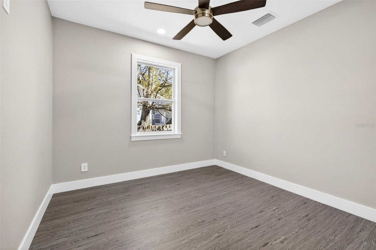 288 Roosevelt Avenue , Masaryktown, FL 34604 Photo