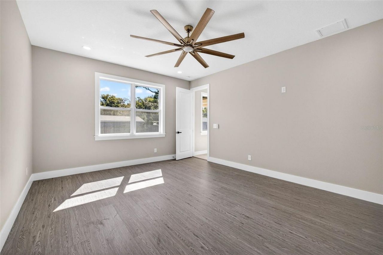 288 Roosevelt Avenue , Masaryktown, FL 34604 Photo