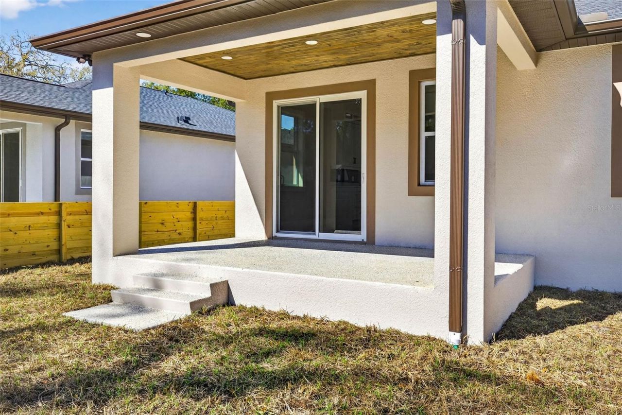 288 Roosevelt Avenue , Masaryktown, FL 34604 Photo