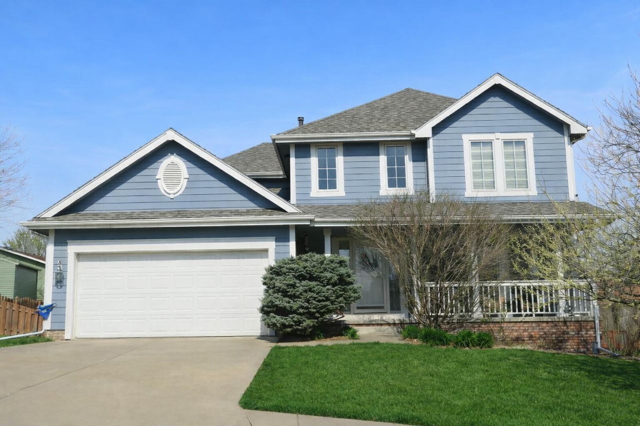 100 Dodds Circle, Council Bluffs, IA 51503 Main Photo