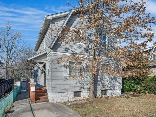 188 Edgewater Park , Unit D, Bronx, NY 10465