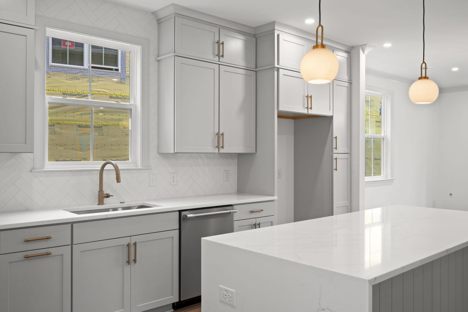 544 Hayes Park Boulevard Photo 15