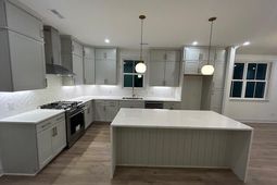 544 Hayes Park Boulevard photo 4