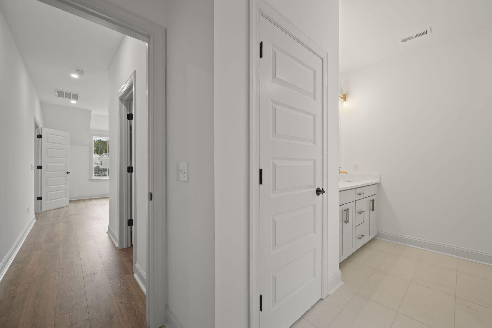 544 Hayes Park Boulevard Photo 40