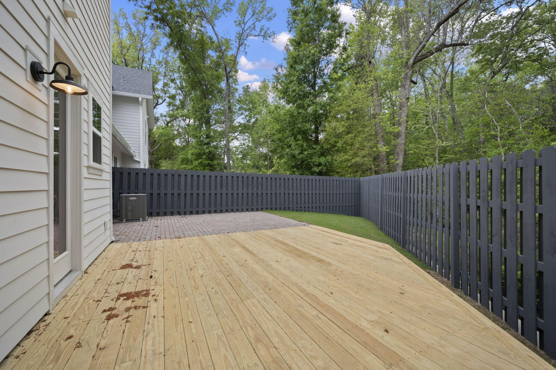 544 Hayes Park Boulevard Photo 44