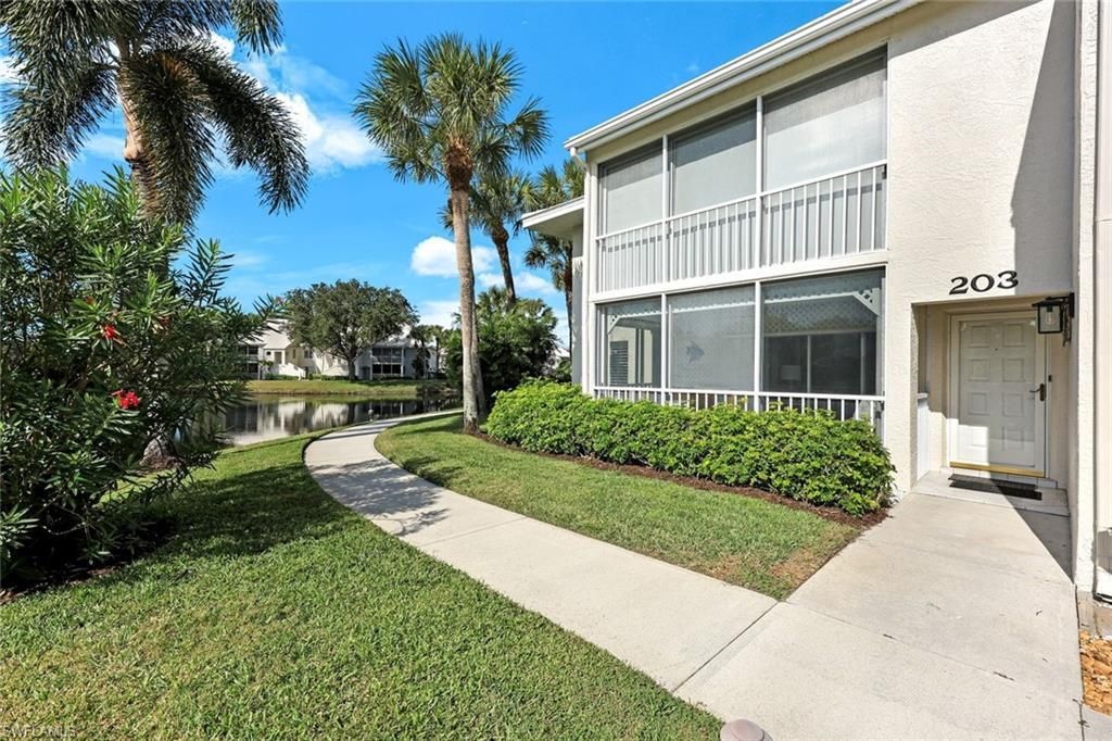 797 Willowbrook Dr, Unit 203, Naples, FL 34108 Photo