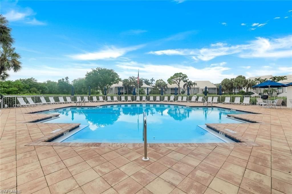 797 Willowbrook Dr, Unit 203, Naples, FL 34108 Photo