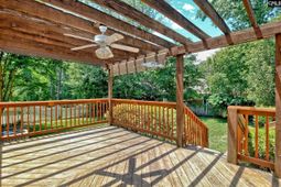 302 Longbow Court  photo 4