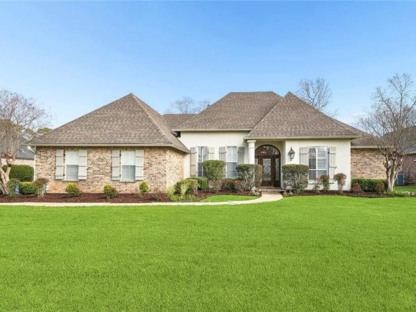 537 EVERGREEN Drive, Mandeville, LA 70448