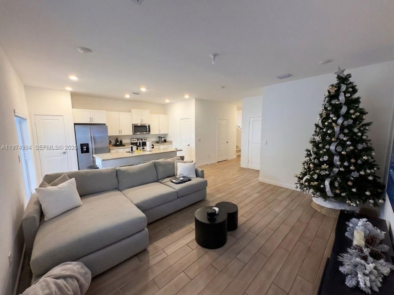 1842 SE 7th Ter , Homestead, FL 33034 Photo