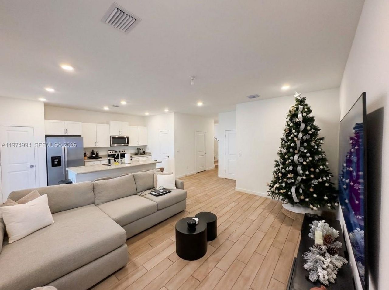 1842 SE 7th Ter , Homestead, FL 33034 Photo