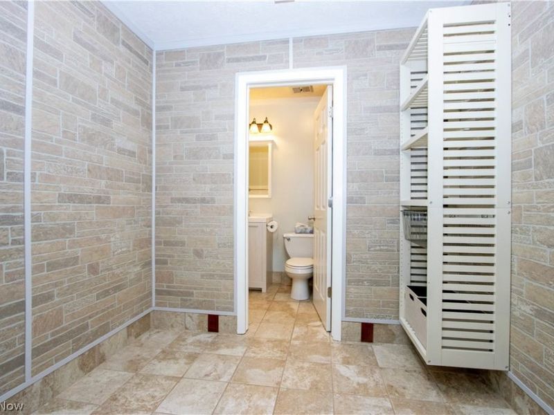 6885 Grant Drive, Westfield Center, OH 44251 Photo 14