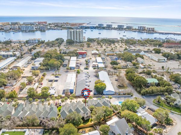 235 Pelican Place, UNIT 3, Destin, FL 32541