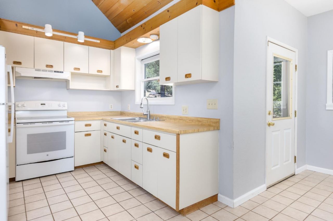 4717 Lobo Trail, Garden Valley, CA 95633 Photo