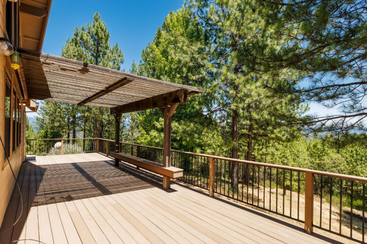 4717 Lobo Trail, Garden Valley, CA 95633 Photo