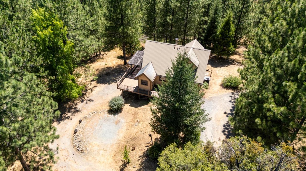 4717 Lobo Trail, Garden Valley, CA 95633 Photo