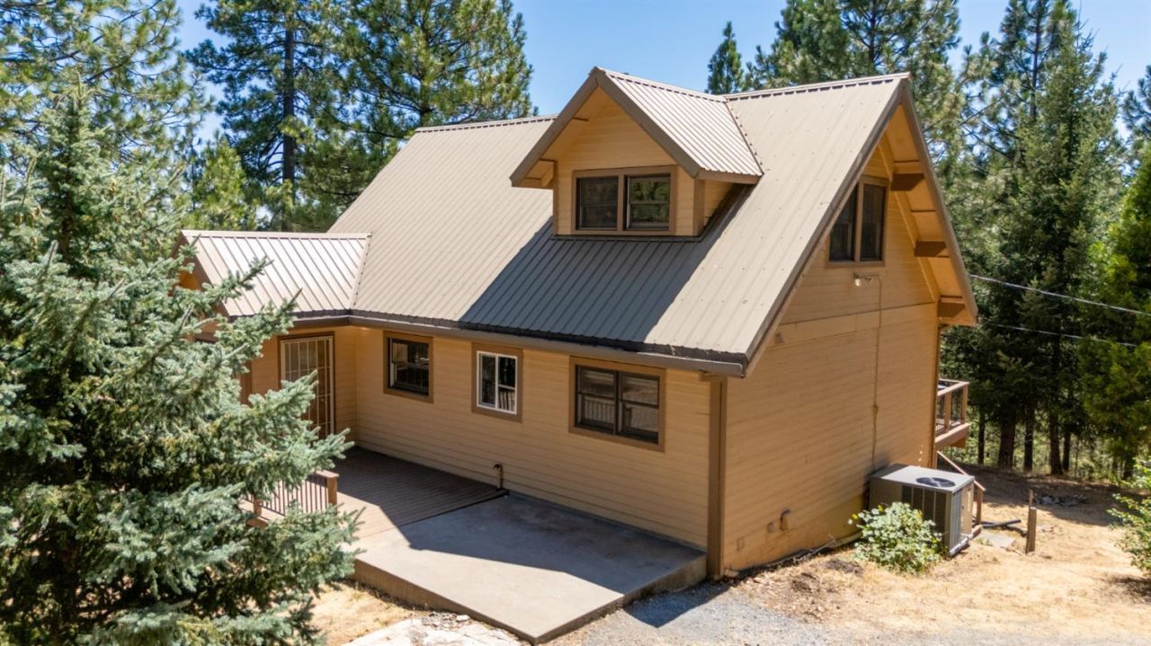 4717 Lobo Trail, Garden Valley, CA 95633 Photo