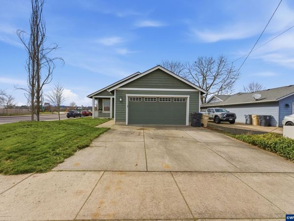 505 SE Fir Villa Rd, Dallas, OR 97338