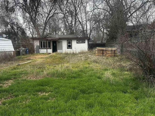 980 N Clithero Dr, Boise, ID 83703