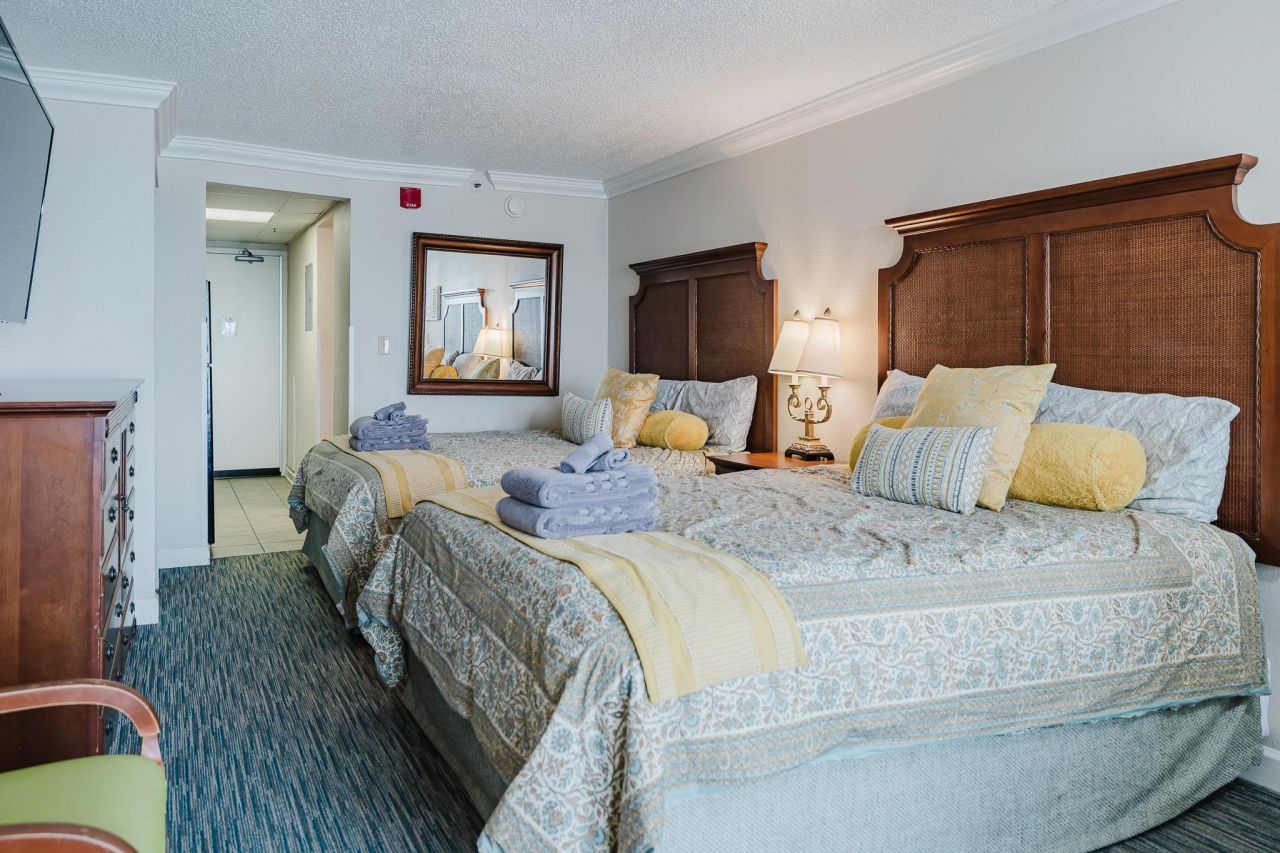 1200 Ocean Blvd. N  Photo 9