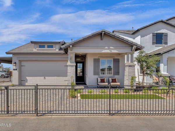 3706 E Rochelle Circle, Mesa, AZ 85213
