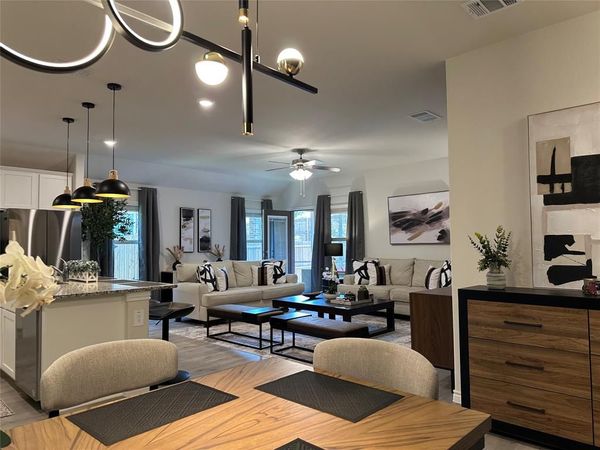 10108 Tidwell Street , Aubrey, TX 76227