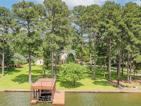 370 Bass Creek Trail, Mount Pleasant, TX 75455