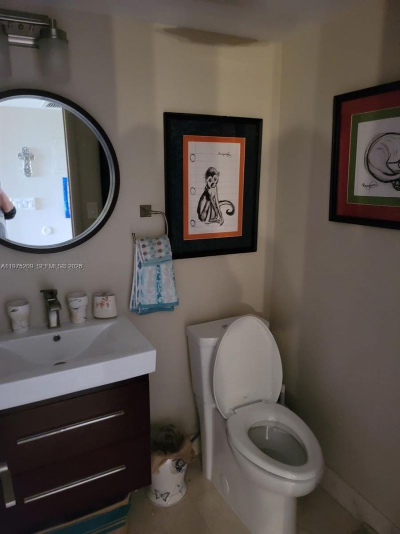 6450 Collins Ave, Unit 405, Miami Beach, FL 33141 Photo