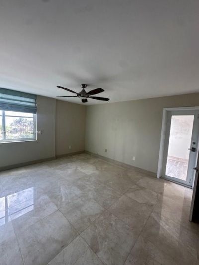 6450 Collins Ave, Unit 405, Miami Beach, FL 33141 Photo