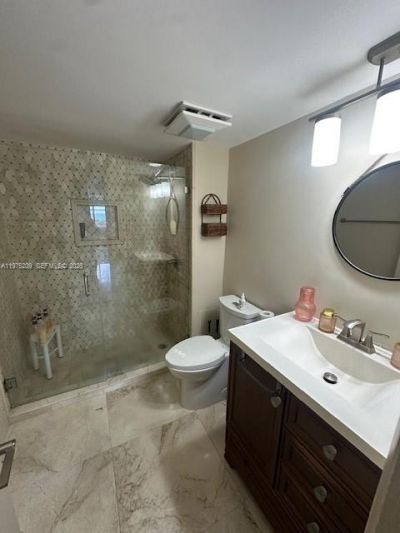 6450 Collins Ave, Unit 405, Miami Beach, FL 33141 Photo