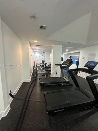 6450 Collins Ave, Unit 405, Miami Beach, FL 33141 Photo