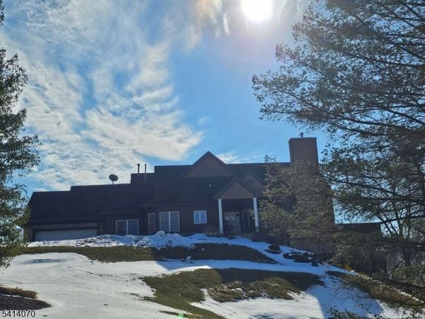 103 Bracken Hill Rd, Hardyston, NJ 07419