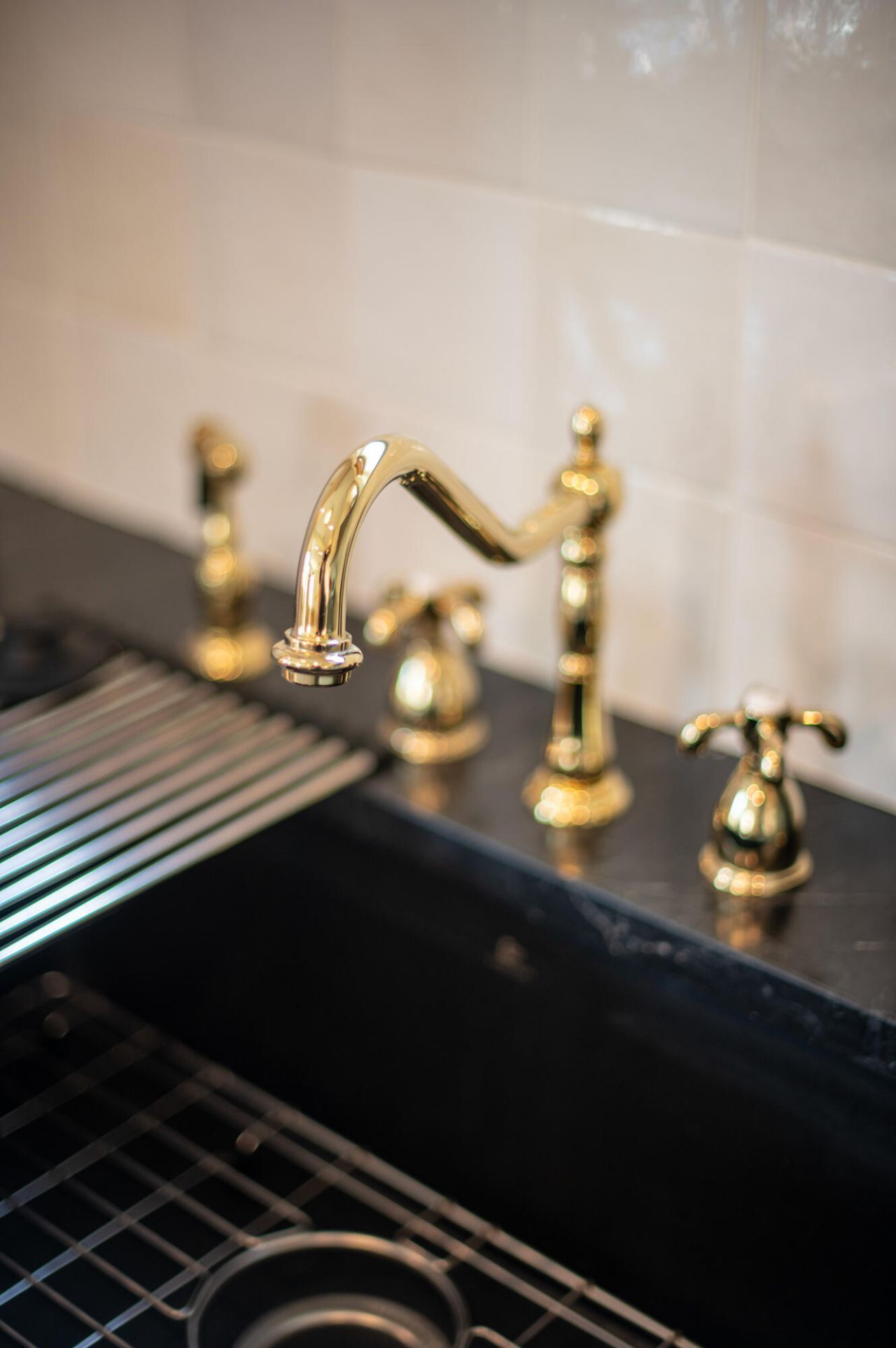 81 Race Street Photo 17