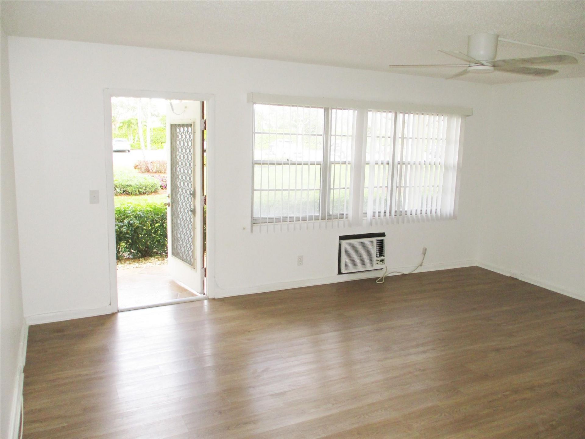 513 Mansfield M, Unit 513, Boca Raton, FL 33434 Photo