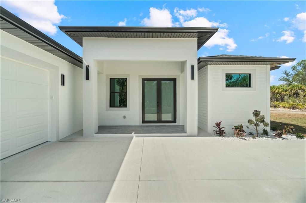 1745 Everglades Blvd S, Naples, FL 34117 Photo