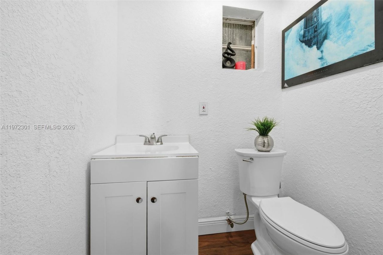 2681 NW 43rd Ave, Lauderhill, FL 33313 Photo