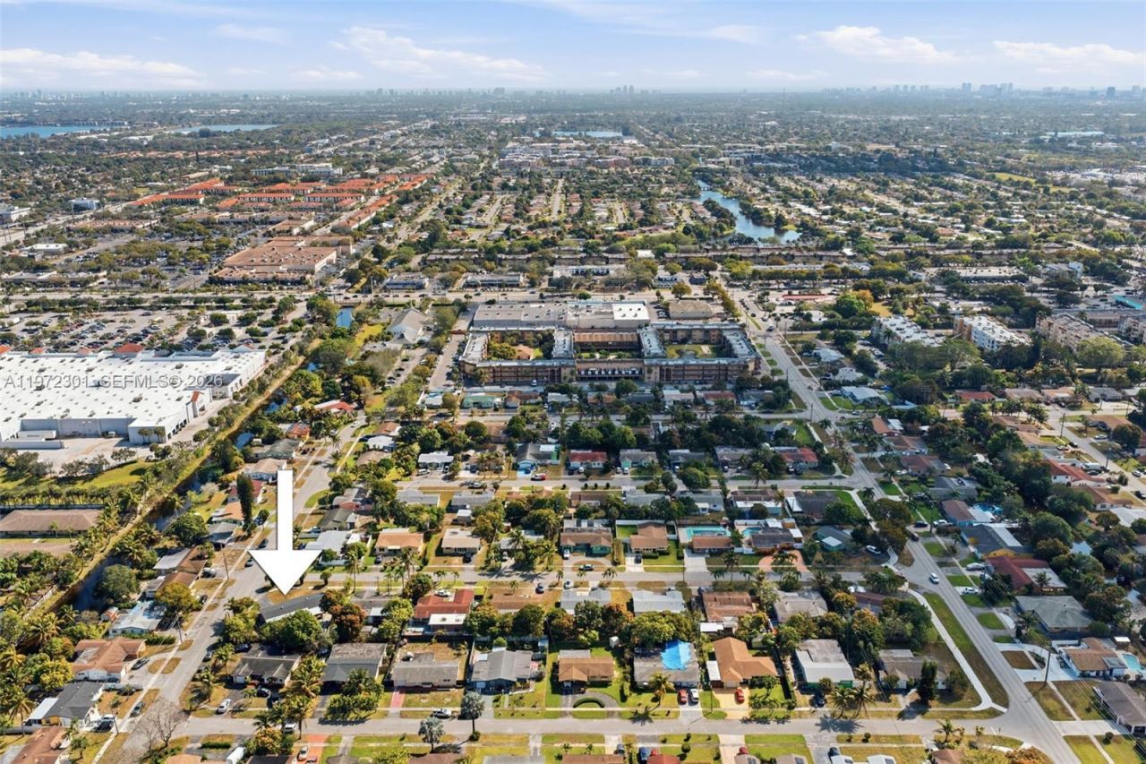 2681 NW 43rd Ave, Lauderhill, FL 33313 Photo