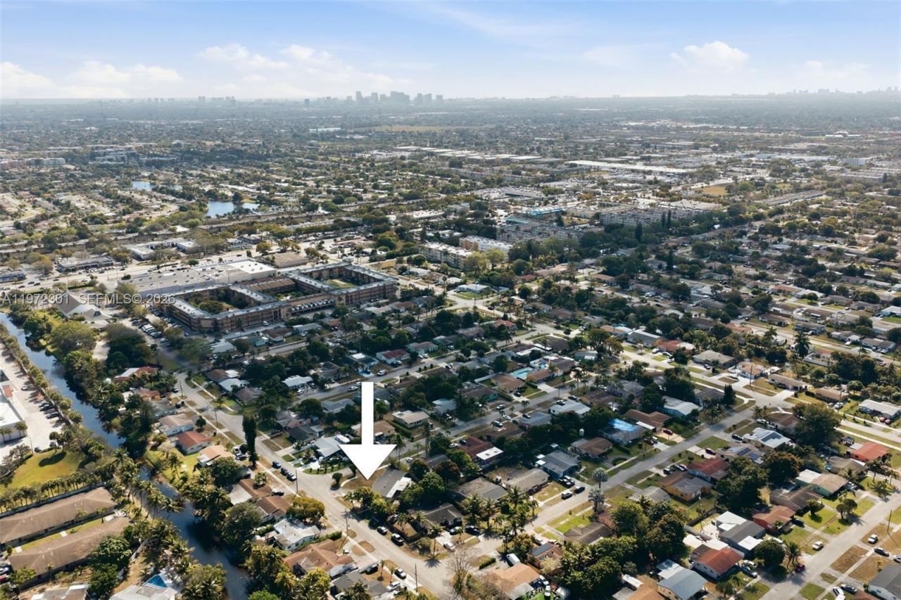 2681 NW 43rd Ave, Lauderhill, FL 33313 Photo