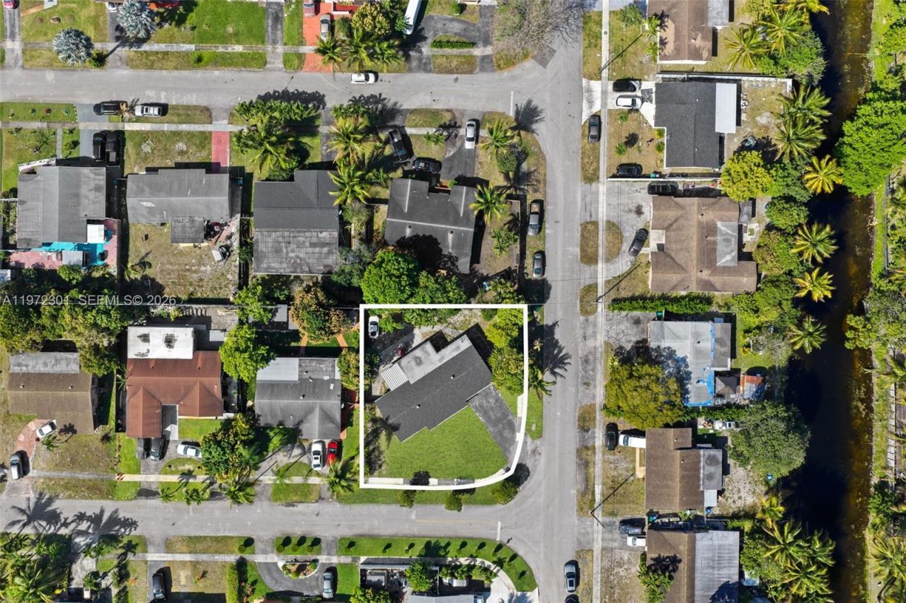 2681 NW 43rd Ave, Lauderhill, FL 33313 Photo