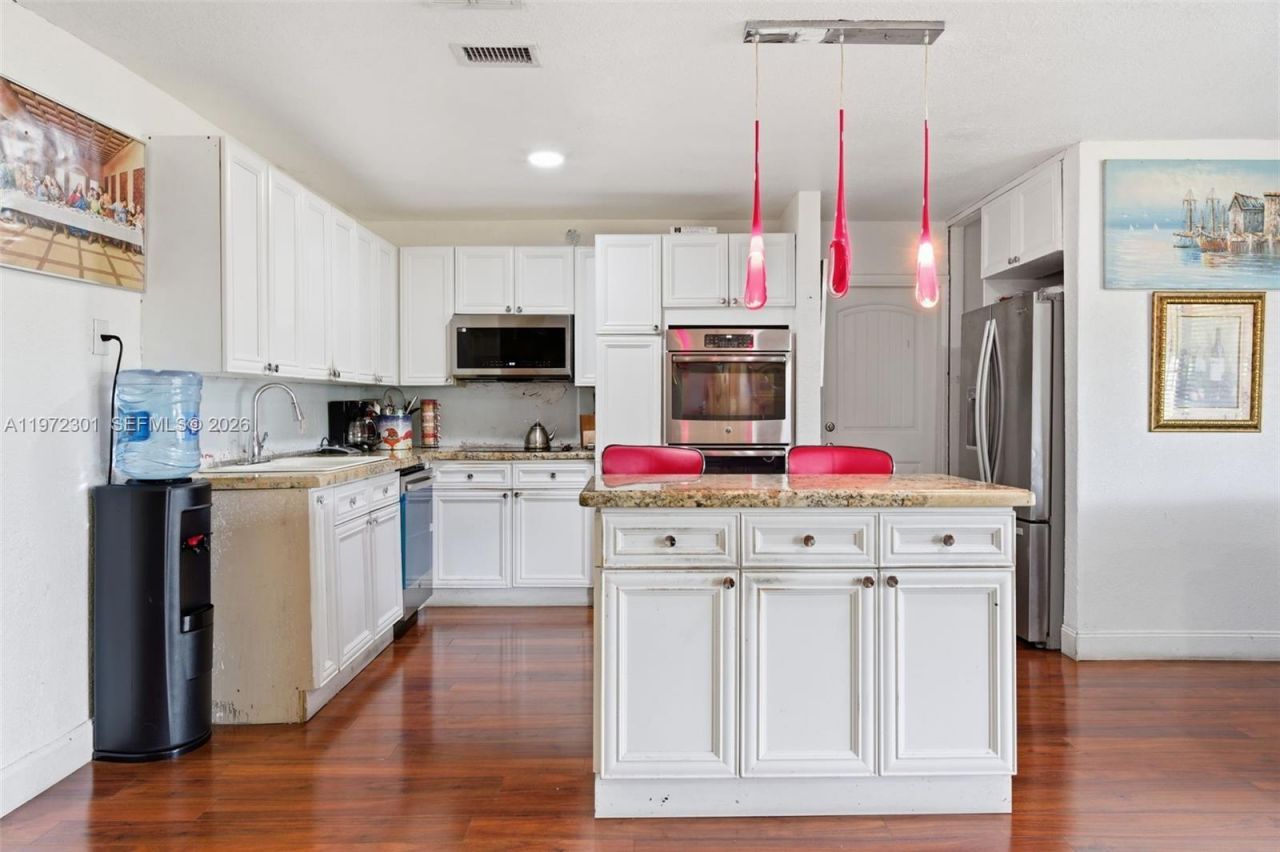 2681 NW 43rd Ave, Lauderhill, FL 33313 Photo