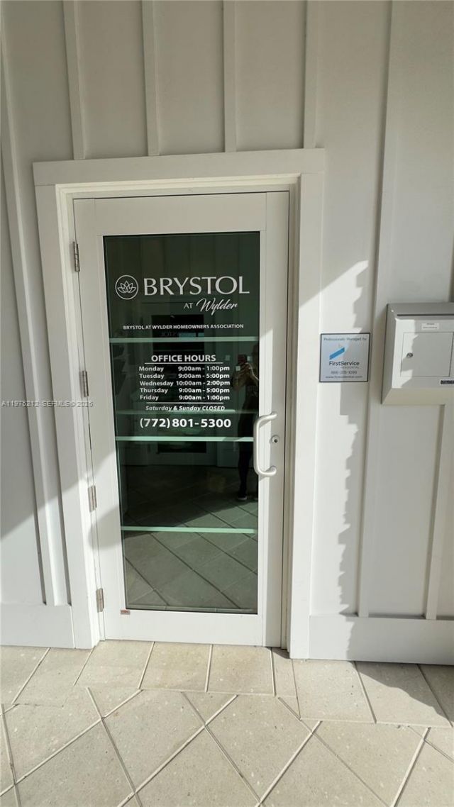 6712 NW Cloverdale Ave , Port Saint Lucie, FL 34987 Photo