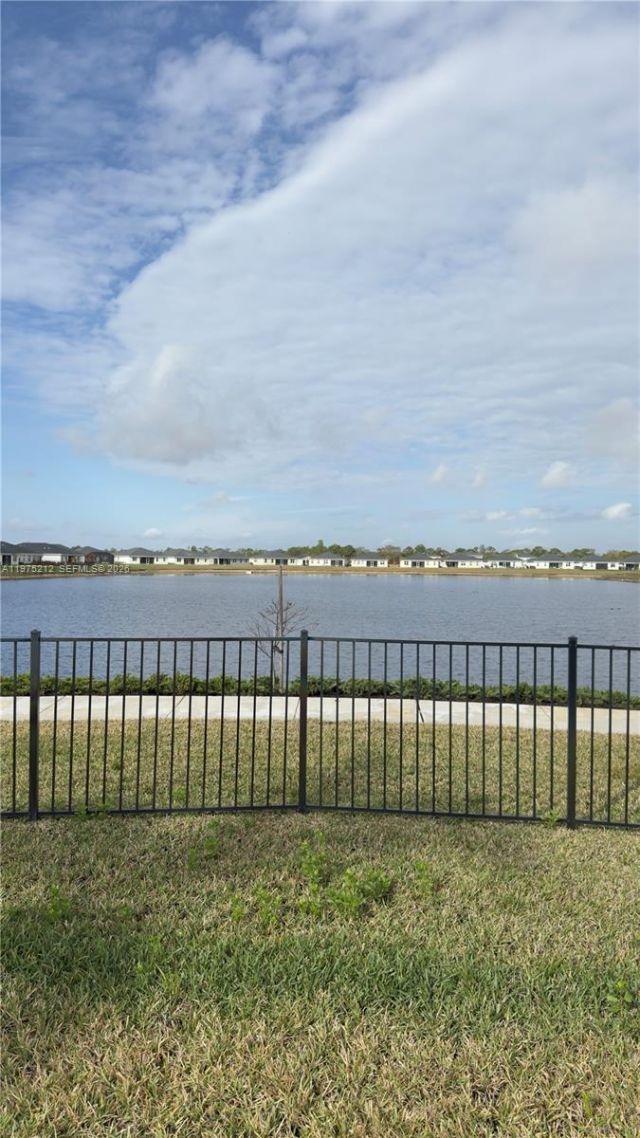 6712 NW Cloverdale Ave , Port Saint Lucie, FL 34987 Photo