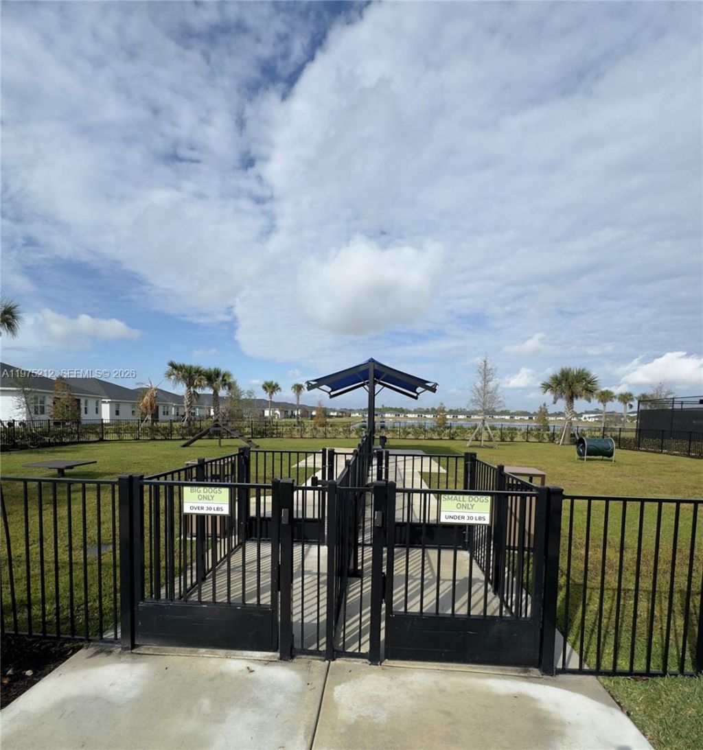 6712 NW Cloverdale Ave , Port Saint Lucie, FL 34987 Photo