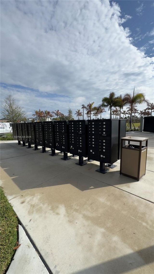 6712 NW Cloverdale Ave , Port Saint Lucie, FL 34987 Photo